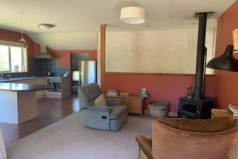 Photo of property in 8 Drake Place, Lake Hawea, Wanaka, 9382