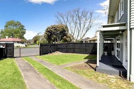 Photo of property in 15 Allenby Street, Bader, Hamilton, 3206