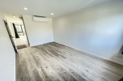Photo of property in 2/61 East Street, Papakura, 2110