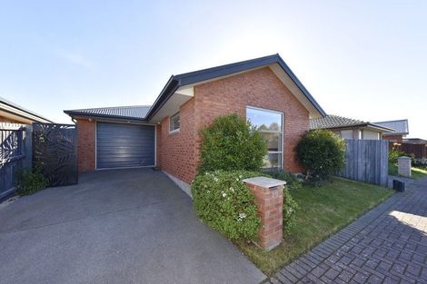 Photo of property in 10 Bowmore Lane, Broomfield, Christchurch, 8042