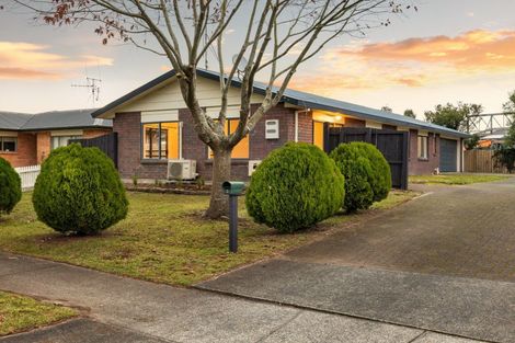 Photo of property in 9 Catalina Drive, Melville, Hamilton, 3206