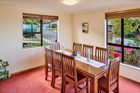 Photo of property in 16 Chestnut Grove, Maungaraki, Lower Hutt, 5010