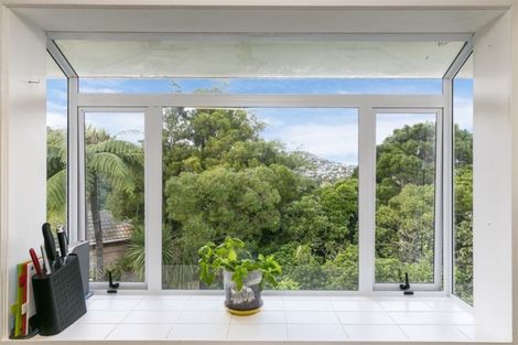 Photo of property in 50 Spencer Street, Crofton Downs, Wellington, 6035