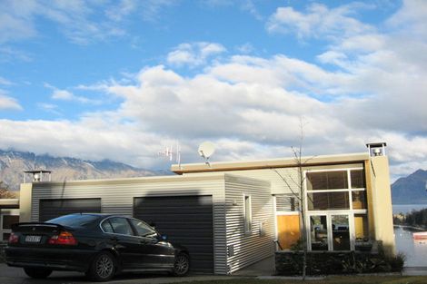 Photo of property in 21 Earnslaw Terrace, Queenstown, 9300