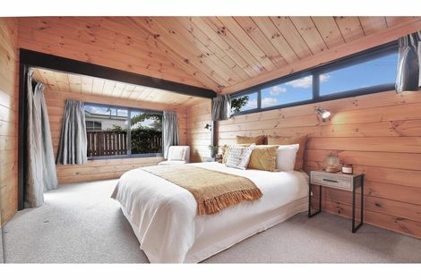 Photo of property in 238 Estuary Road, South New Brighton, Christchurch, 8062