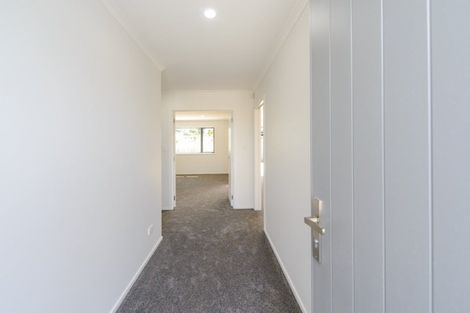 Photo of property in 1 Rangeview Drive, Kelvin Grove, Palmerston North, 4414
