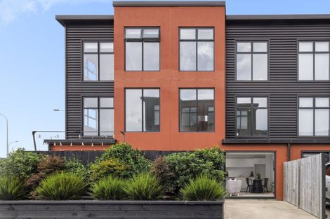 Photo of property in 17 Owens Place, Mount Maunganui, 3116
