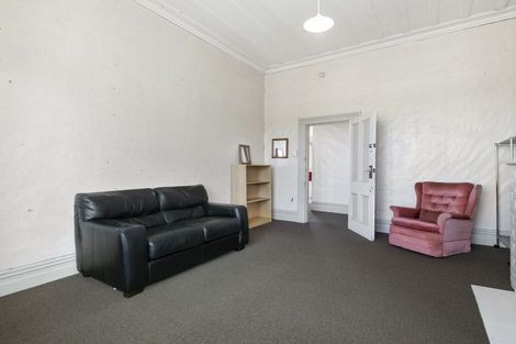Photo of property in 186 Queen Street North, North Dunedin, Dunedin, 9016