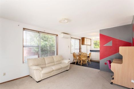 Photo of property in 8 Wanstead Place, Woolston, Christchurch, 8062