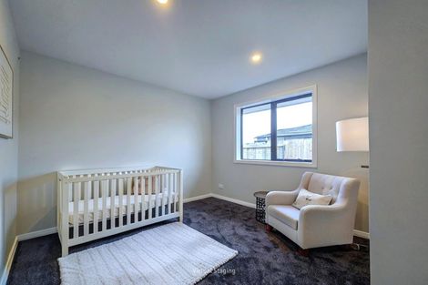 Photo of property in 57 Te Taniwha Road, One Tree Point, 0118