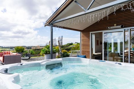 Photo of property in 15 Sandhill Heights, Mangawhai, 0975