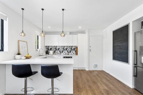 Photo of property in 1/33 Oldwood Street, Bishopdale, Christchurch, 8053