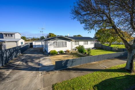 Photo of property in 44 Kaimanawa Street, Kelvin Grove, Palmerston North, 4414
