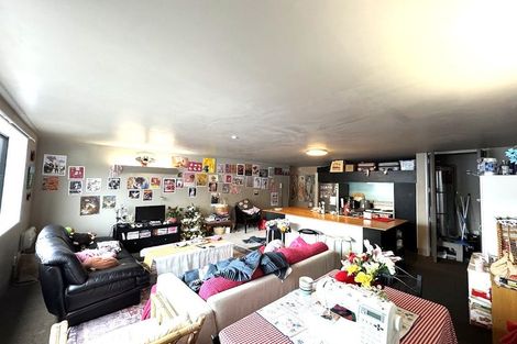 Photo of property in 1/3 King Street, Mount Cook, Wellington, 6021