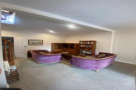 Photo of property in 37 Park Road, West End, Palmerston North, 4412