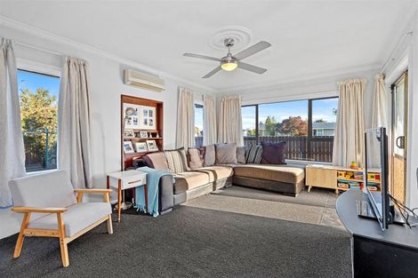 Photo of property in 28 Moore Street, Rolleston, 7614