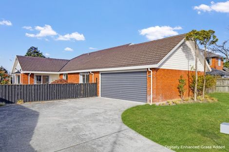 Photo of property in 28 Radiata Avenue, Parklands, Christchurch, 8083
