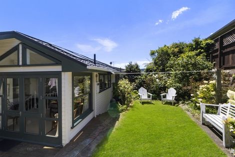 Photo of property in 92a Churton Drive, Churton Park, Wellington, 6037