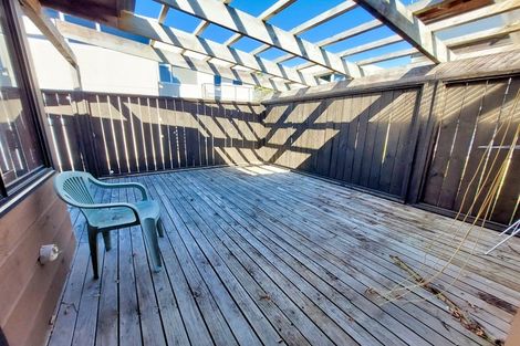 Photo of property in 27a Lake Domain Drive, Frankton, Hamilton, 3204