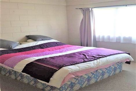 Photo of property in 4 Intrepid Place, Torbay, Auckland, 0630