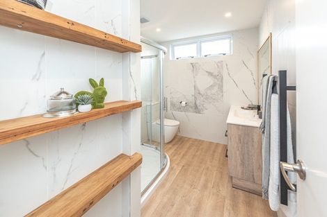 Photo of property in 9a Saint Leonard Street, Saint Johns Hill, Whanganui, 4501