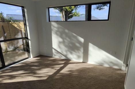 Photo of property in 185c Bucklands Beach Road, Bucklands Beach, Auckland, 2012