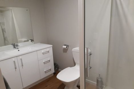 Photo of property in 17c Division Street, Riccarton, Christchurch, 8041