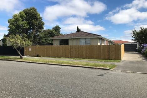 Photo of property in 1/45 Chipping Lane, Redwood, Christchurch, 8051