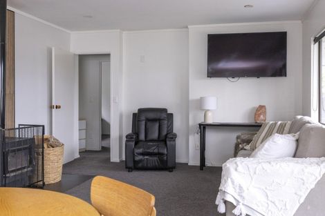 Photo of property in 99 Arthur Crescent, Hilltop, Taupo, 3330