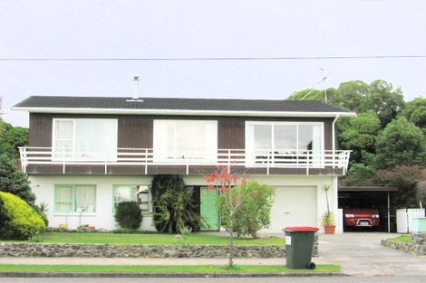 Photo of property in 96 Ngaio Road, Waikanae, 5036