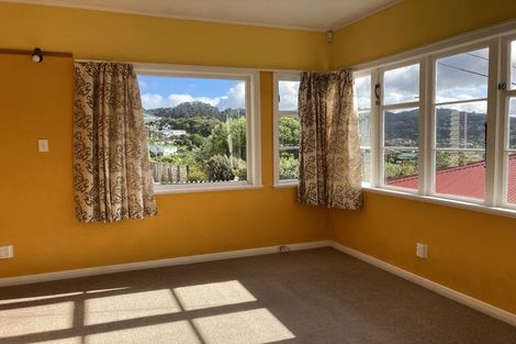 Photo of property in 16 Saint Albans Avenue, Karori, Wellington, 6012