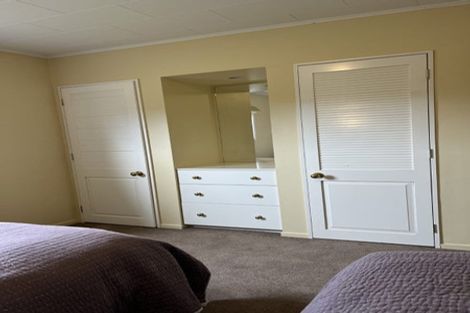 Photo of property in 261 Beacon Point Road, Wanaka, 9305