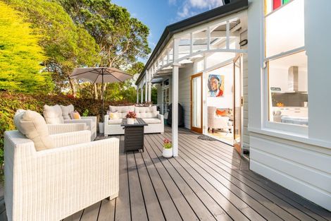 Photo of property in 79 Cashmere Avenue, Khandallah, Wellington, 6035