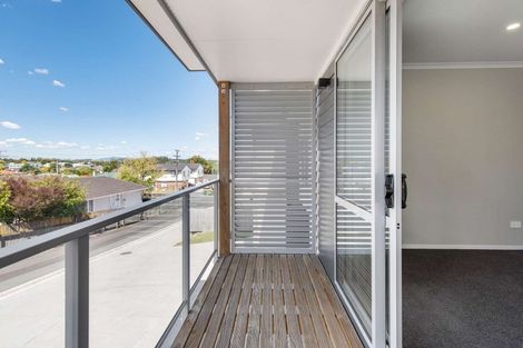 Photo of property in 120u5 Mahoe Street, Melville, Hamilton, 3206