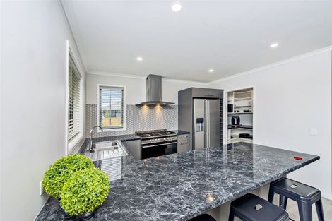 Photo of property in 39 Hartford Crescent, Rolleston, 7615