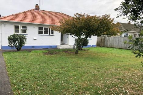 Photo of property in 15 Park Road, West End, Palmerston North, 4412