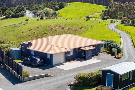 Photo of property in 347 Campbell Road, Parua Bay, 0192