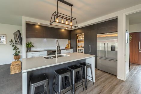 Photo of property in 33 Lewis Crescent, Rolleston, 7614