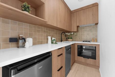 Photo of property in 11 Dolcetto Place, Pokeno, 2402