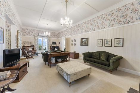 Photo of property in 149 Vivian Street, New Plymouth, 4310
