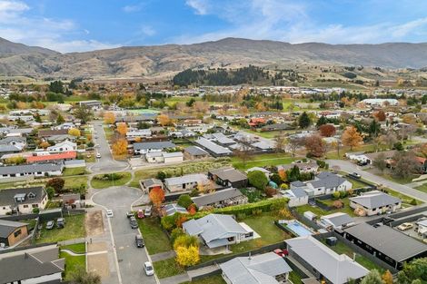 Photo of property in 6 Boyne Place, Cromwell, 9310