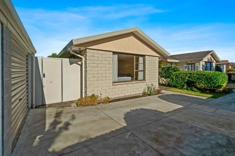 Photo of property in 14 Resolution Place, Bryndwr, Christchurch, 8053