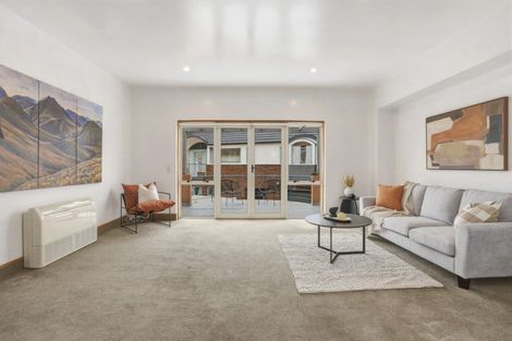 Photo of property in 64 Drivers Road, Maori Hill, Dunedin, 9010