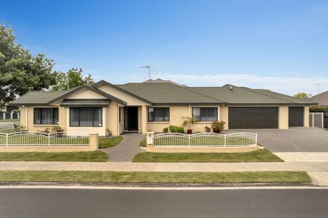 Photo of property in 1 Merlin Close, Huntington, Hamilton, 3210