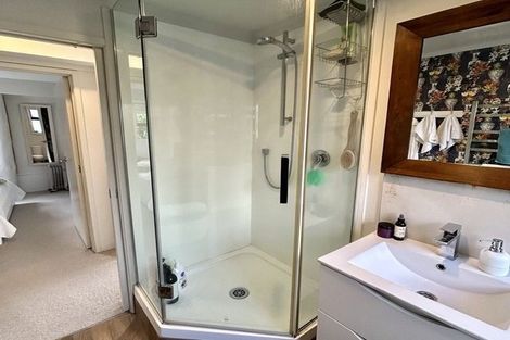 Photo of property in 19 Bay View Road, Raglan, 3225