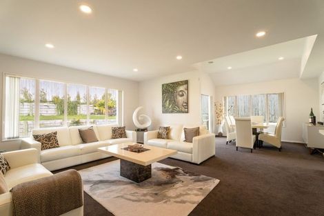 Photo of property in 8 Neston Grove, Churton Park, Wellington, 6037