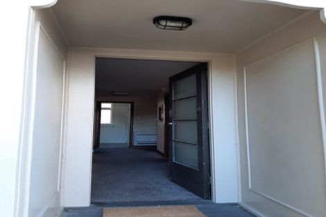 Photo of property in 118 Holly Road, St Albans, Christchurch, 8014
