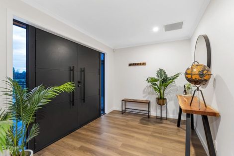 Photo of property in 77 Aranui Road, Kairanga, Palmerston North, 4475
