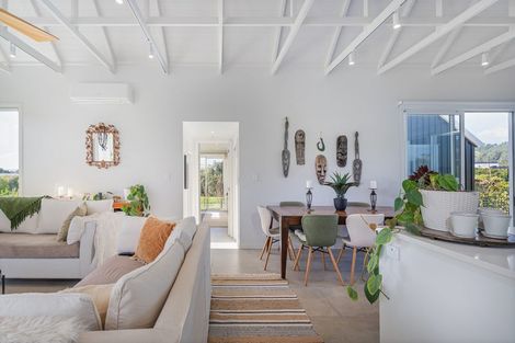 Photo of property in 5 Liberty Place, Cooks Beach, 3591