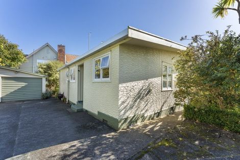 Photo of property in 83 Great North Road, Saint Johns Hill, Whanganui, 4501